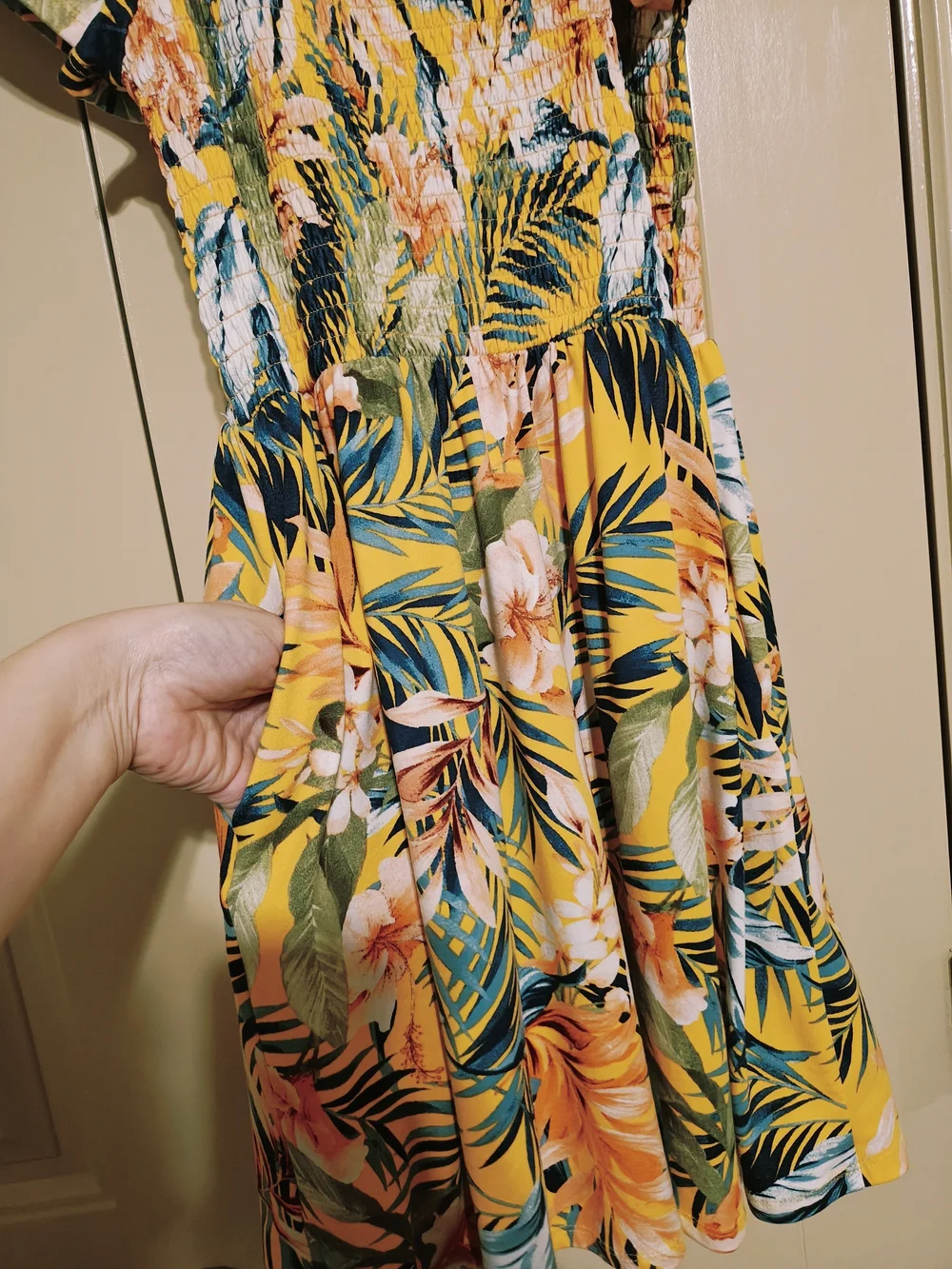 Tropical Smocked Off-Shoulder Girls Dress Sz 14 - Yellow Floral